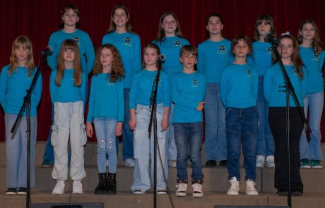 “Crescere col canto nel cuore”: un successo di voci ed emozioni a Umago