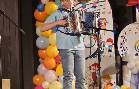 “Crescere col canto nel cuore”: un successo di voci ed emozioni a Umago