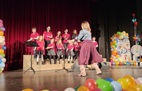 “Crescere col canto nel cuore”: un successo di voci ed emozioni a Umago