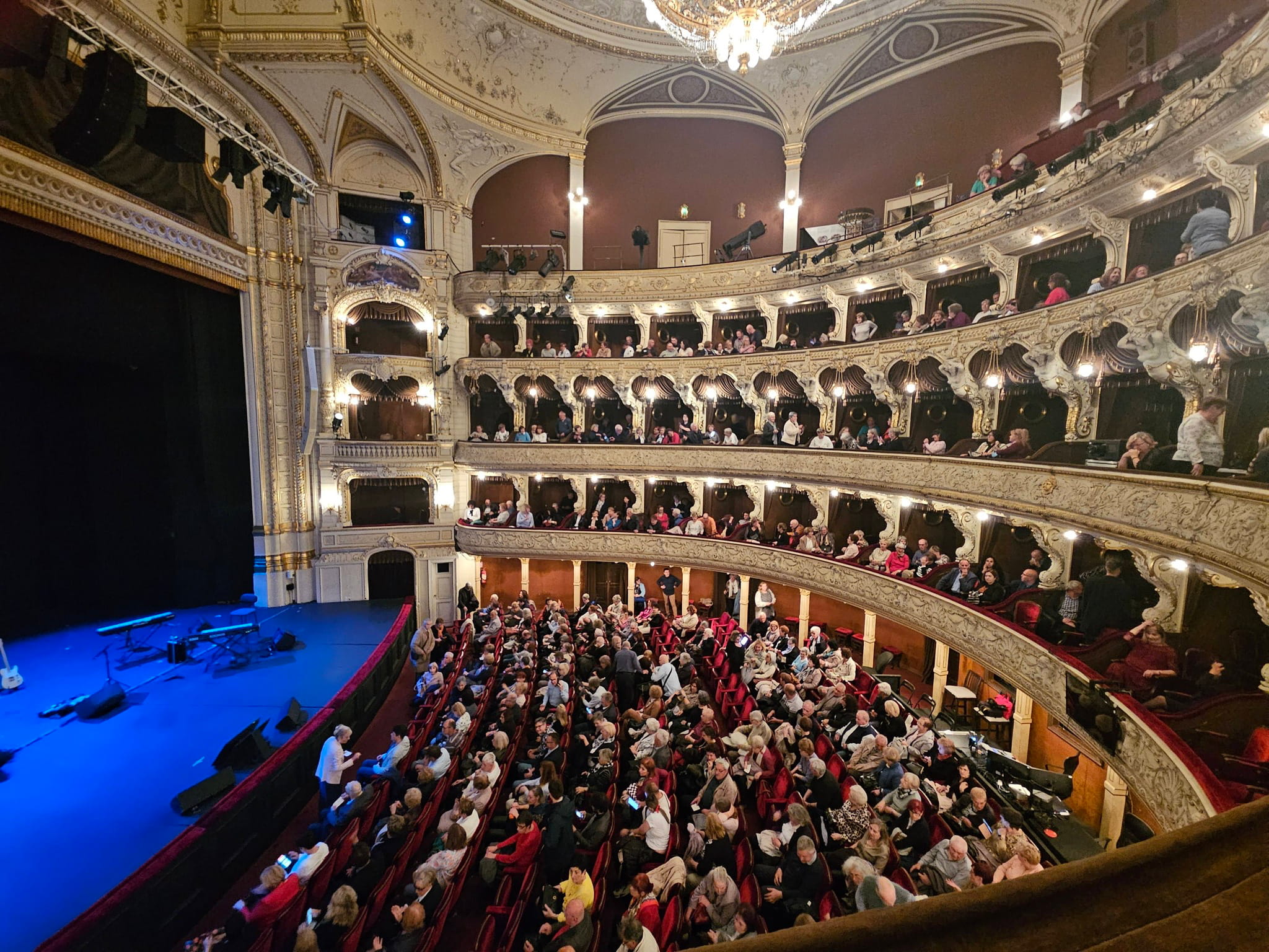 Grande serata con Iva Zanicchi al Teatro di Fiume