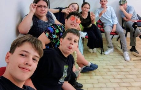 Successo a Brtonigla per il nostro coro e la filodrammatica al Festival dell’Istroveneto! Successo a Brtonigla per il nostro coro e la filodrammatica al Festival dell'Istroveneto!